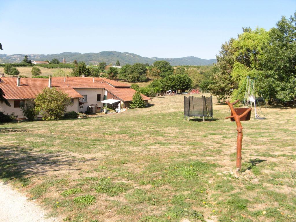 Gîtenchassagne Thurins Exterior foto