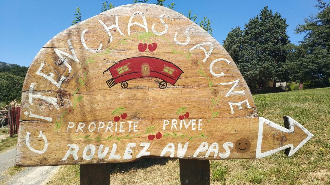 Gîtenchassagne Thurins Exterior foto